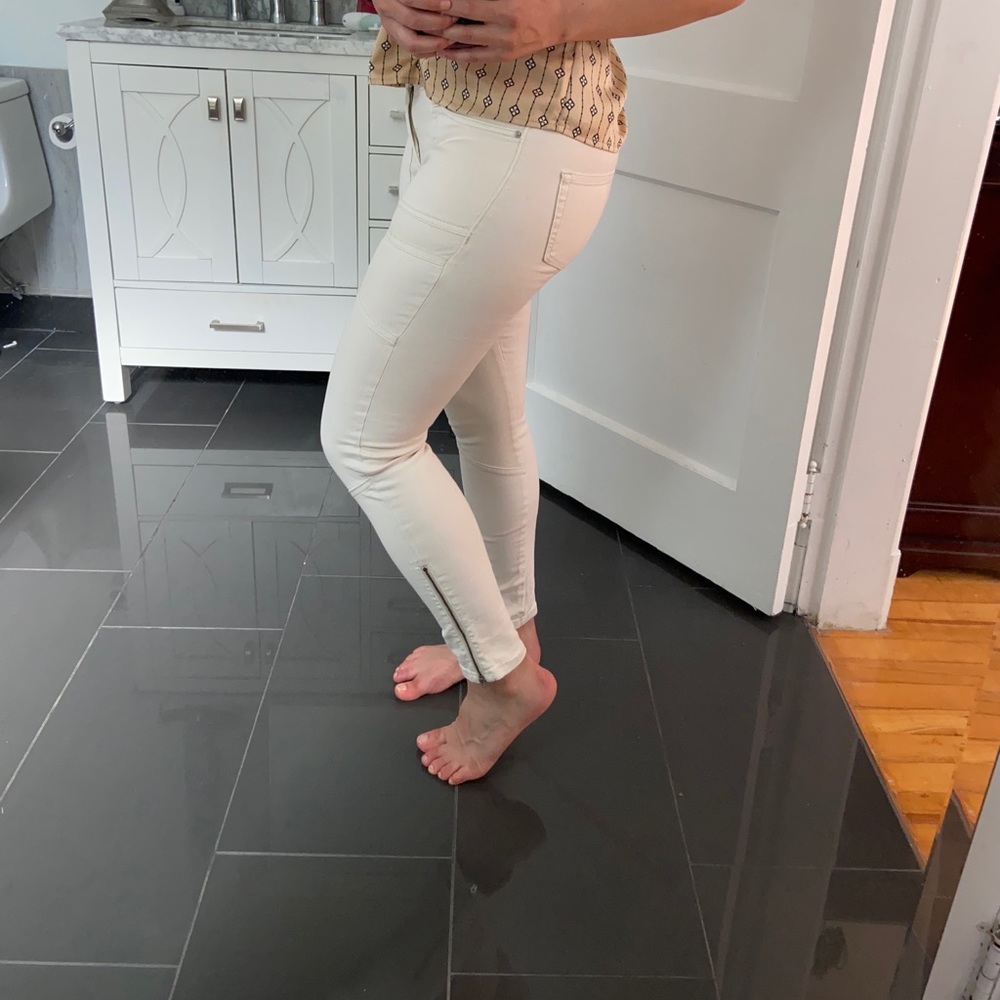 Urban Outfitters | Cream Jeans